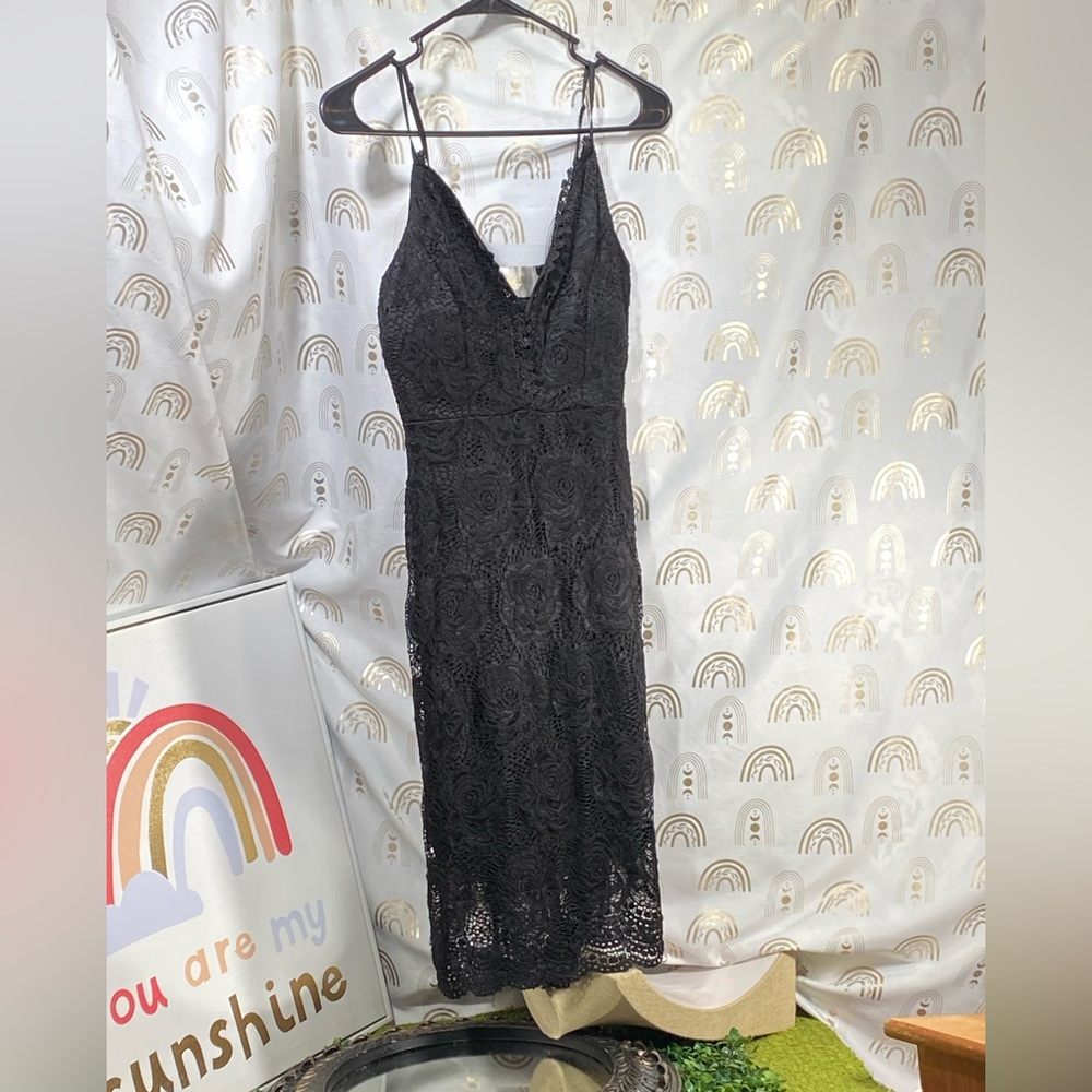 Journee Collection Black Lace Midi Dress